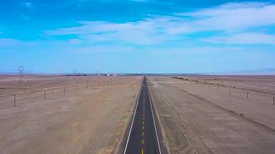 4K航拍新疆独库公路西部无人区视频的预览图
